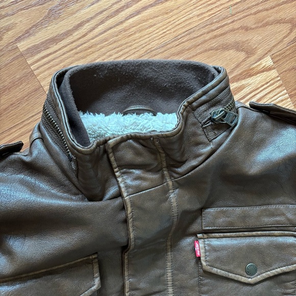 Levi's Men's 4-Pocket Field Military Jacket Large Saddle Faux Leather Sherpa - Picture 5 of 14